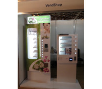 Автоматы для продажи штучного товара на выставке в Ялте