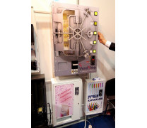 Вендинг. Настенные торговые автоматы